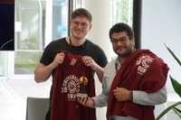 Die Gewinner des 1. Preises: Niklas Dobberstein und Amr Moustafa (v.l.n.r.) vom Team undefined.