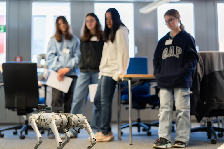 Dog robots are not only cute, they can also perform important tasks, as the participants learned at Girls' Day.