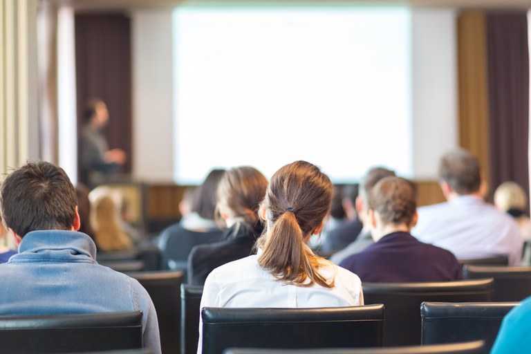 seminar.jpg